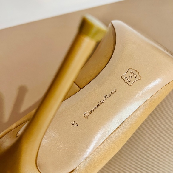 Gianvito Rossi peep toe high heels - Picture 8 of 9